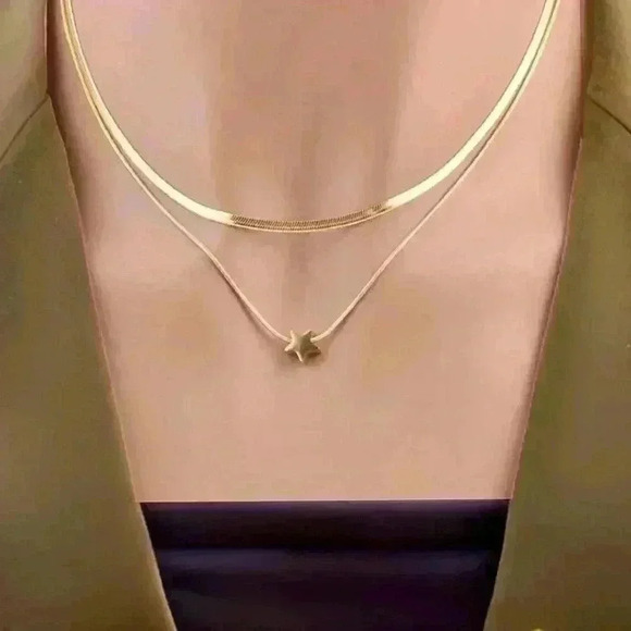 Tiny Star Shaped Pendant With Perforation Electroplated Snake Chain - Picture 2 of 5